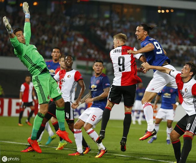 在这两方面 在这两方面