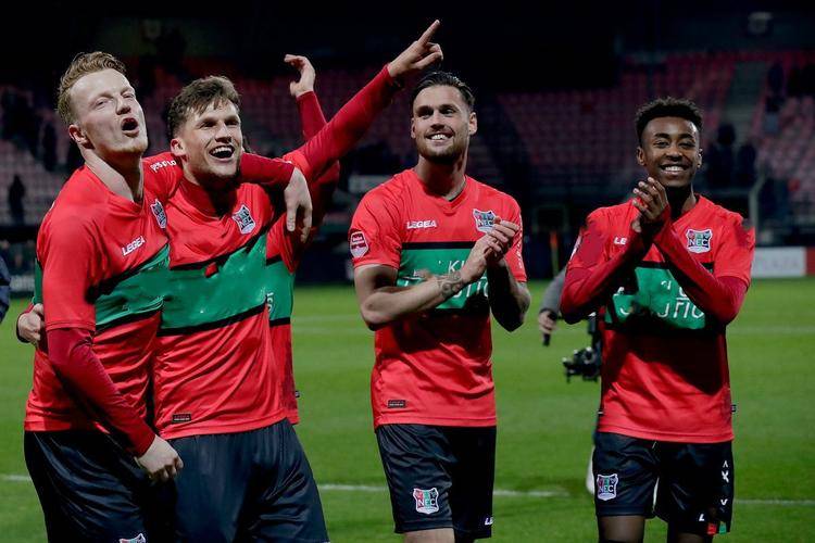 的足球魅力 的足球魅力